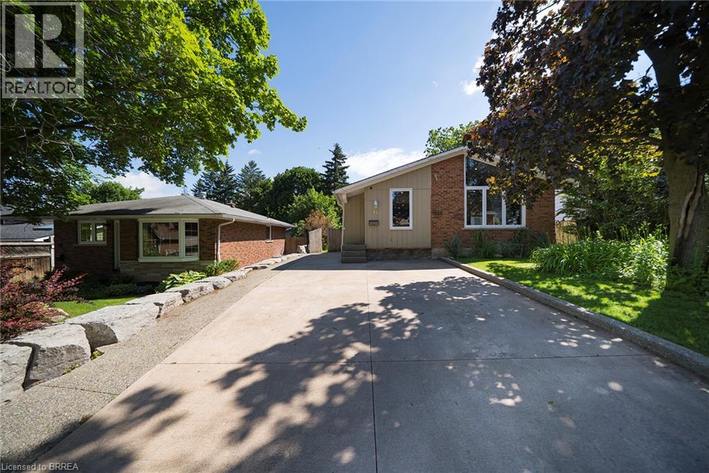 17 FLYNN Avenue, Cambridge — photo 3