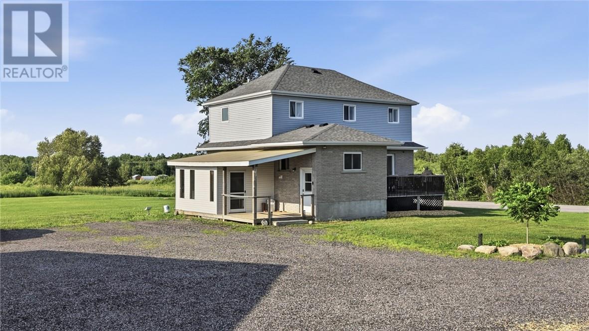949 HWY 535, Noelville — photo 3