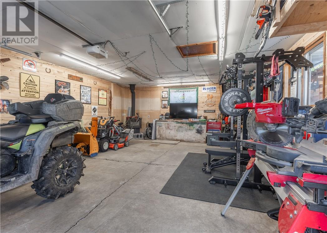 457 Mclean Street - 22