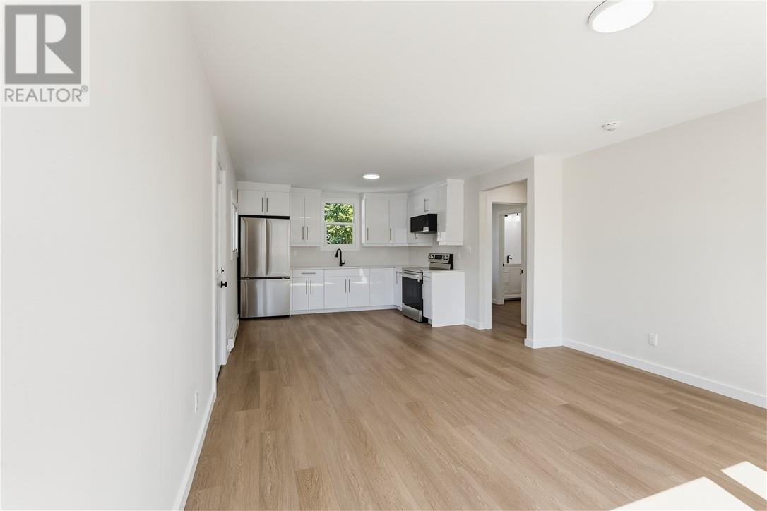 84 Catherine Drive, Garson — photo 4
