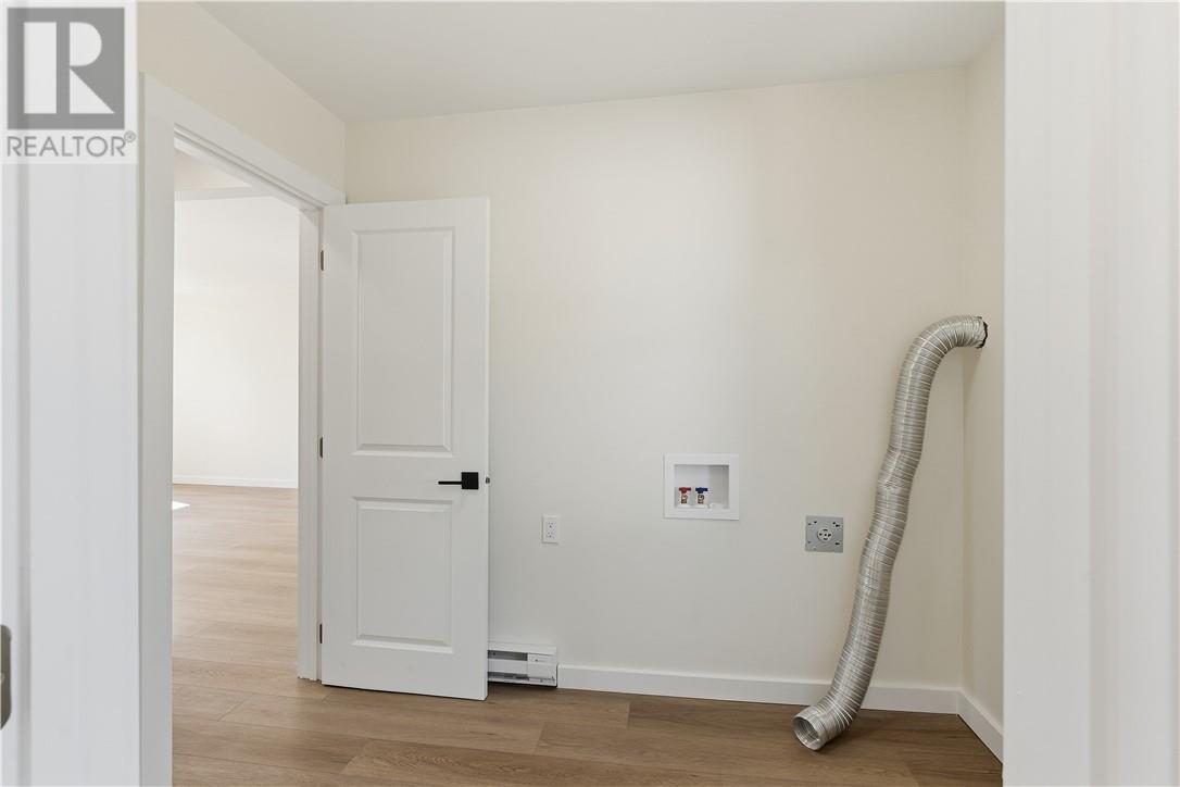84 Catherine Drive, Garson — photo 9