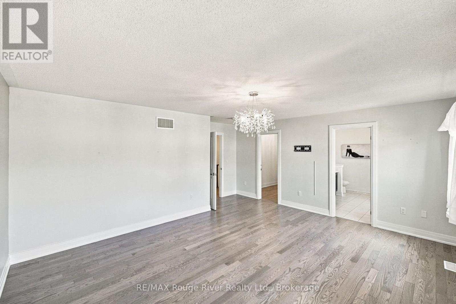 26 Rogerson Street, Clarington, ON photo 23