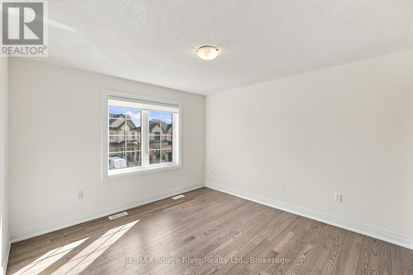 26 Rogerson Street, Clarington, ON photo 28