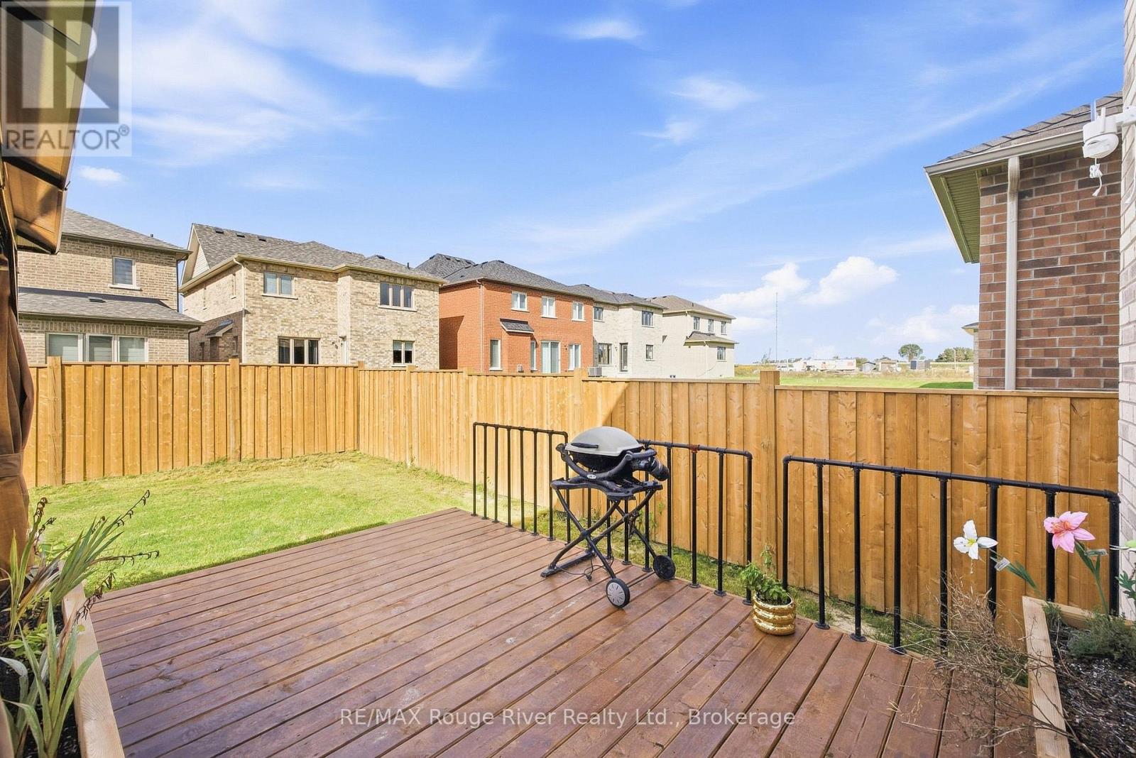 26 Rogerson Street, Clarington, ON photo 43