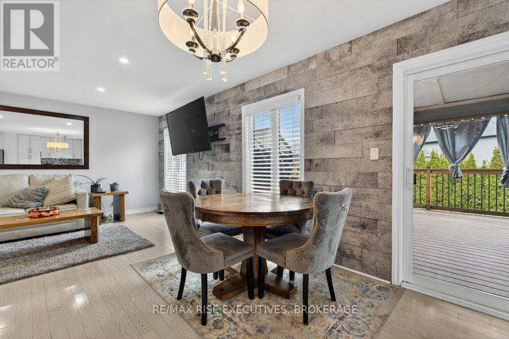 1543 PROVIDENCE CRESCENT - 12
