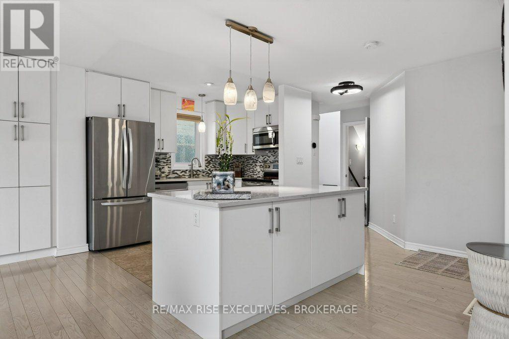 1543 PROVIDENCE CRESCENT - 15