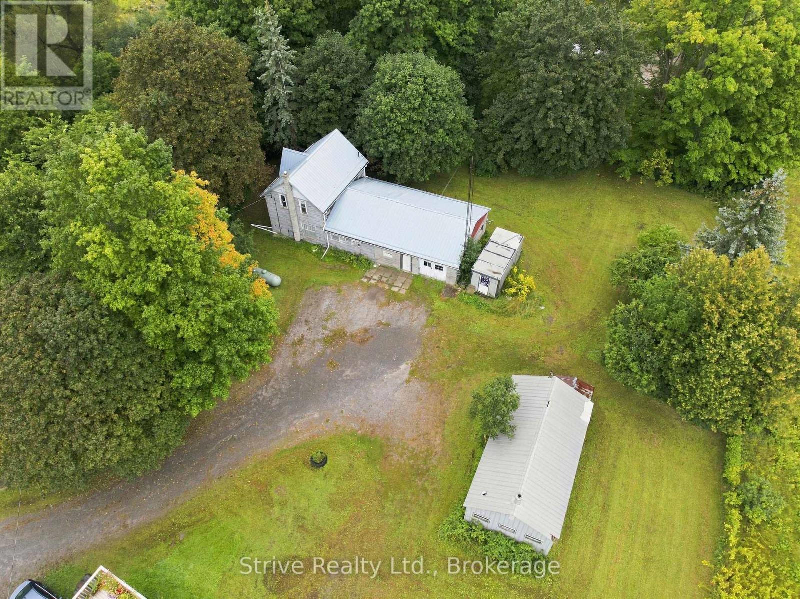 4116 RICE LAKE DRIVE S, Hamilton Township