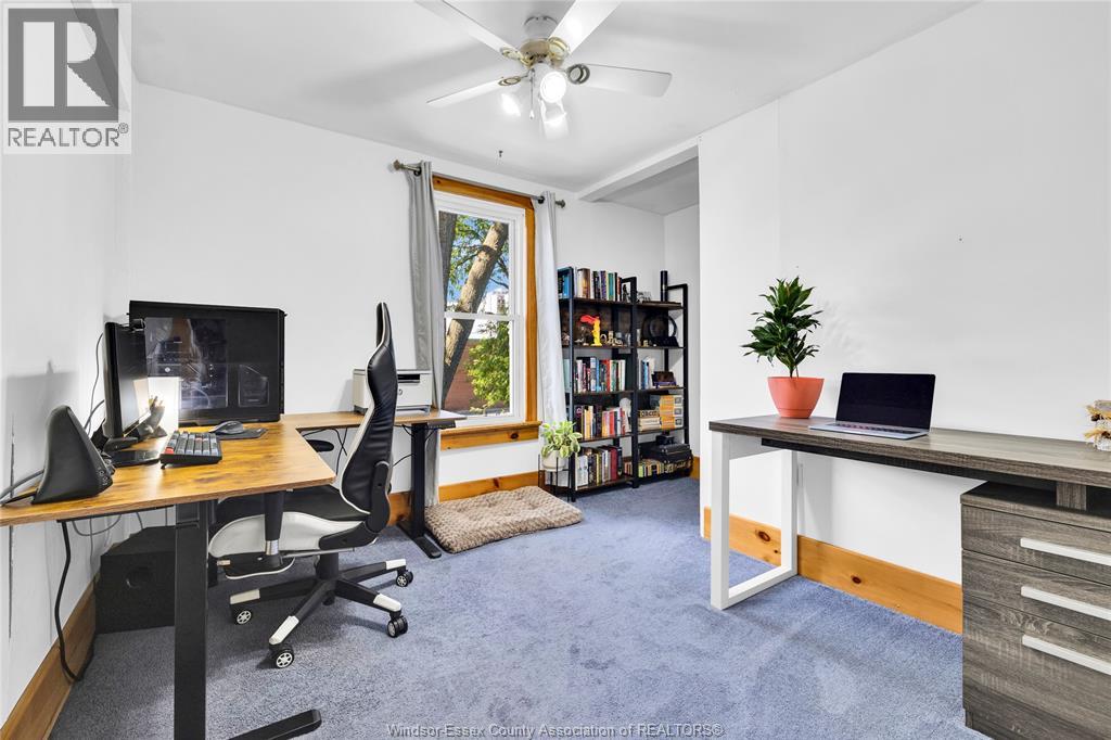 916 WINDSOR AVENUE - 11