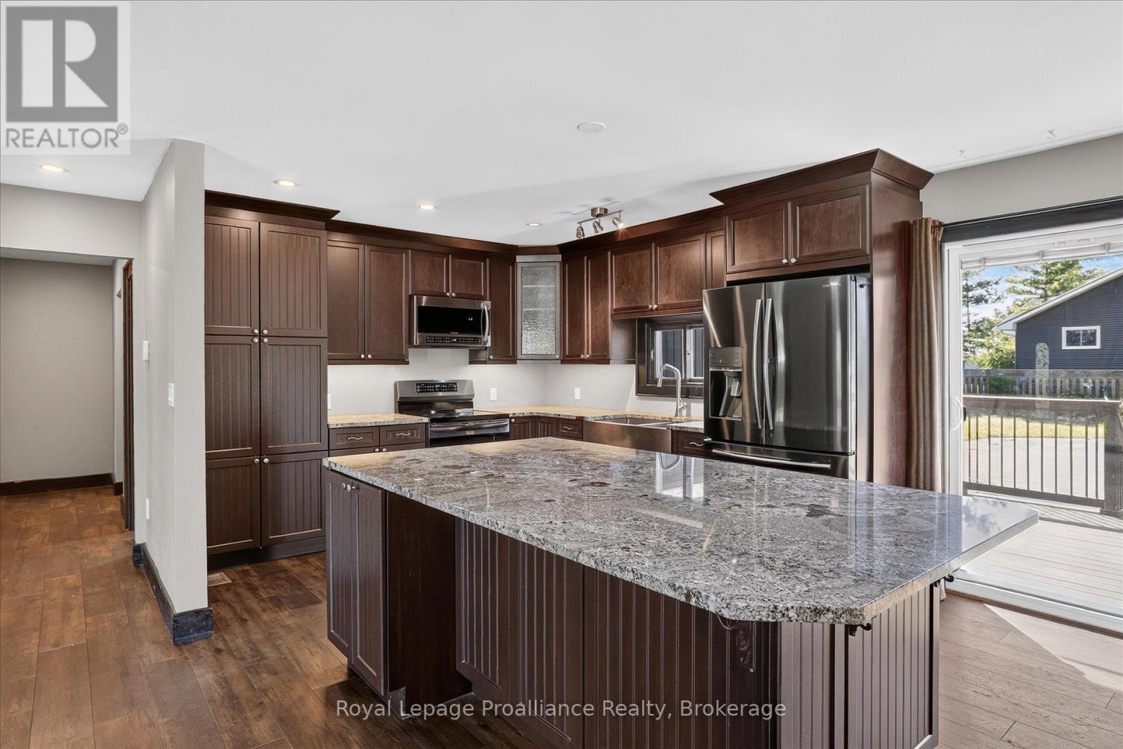 70 ELMORE STREET - Image 16