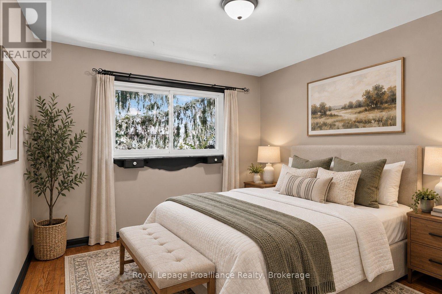 70 ELMORE STREET - Image 28