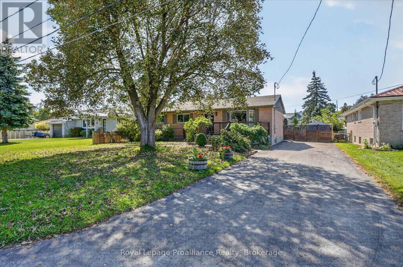 70 ELMORE STREET, Trent Hills (Campbellford) — photo 3