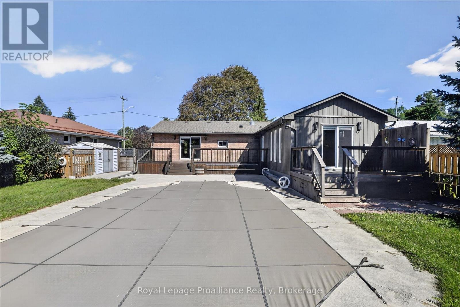 70 ELMORE STREET - Image 46