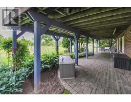 16 Crescent Moon Lane, Kawartha Lakes, ON L0C1G0 Photo 12