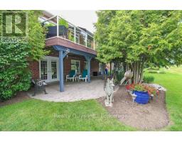 16 Crescent Moon Lane, Kawartha Lakes, ON L0C1G0 Photo 9