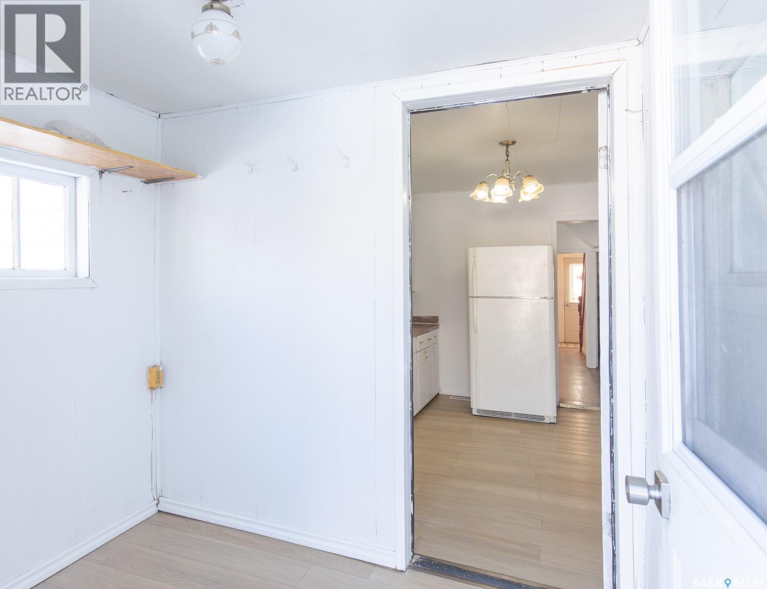 404 Fairford STREET W, Moose Jaw — photo 3
