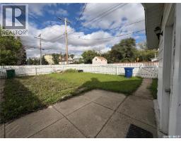 404 Fairford Street W, Moose Jaw, SK S6H1W2 Photo 26