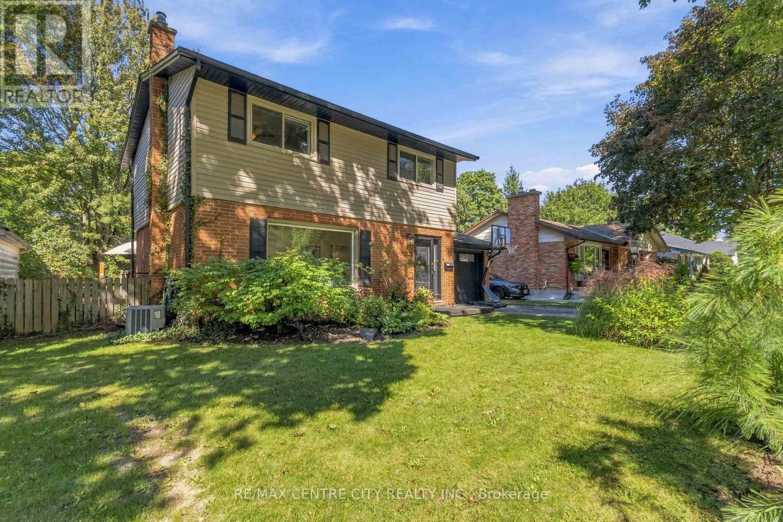 419 BRIARHILL AVENUE, London East (East A) — photo 2