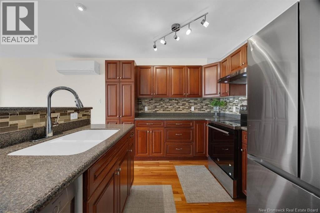 23 Maple Grove Terrace, Saint John — photo 4