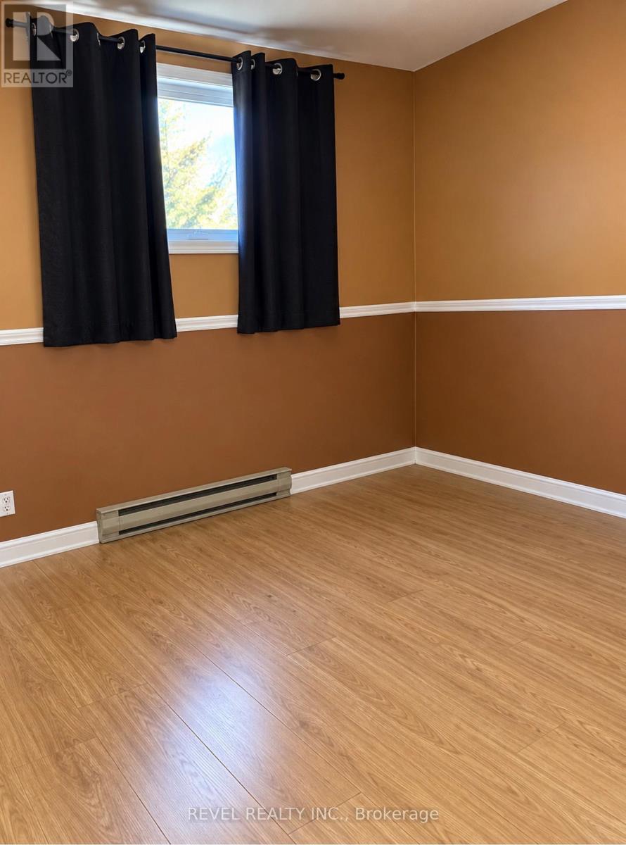380 NORMAN STREET - 16