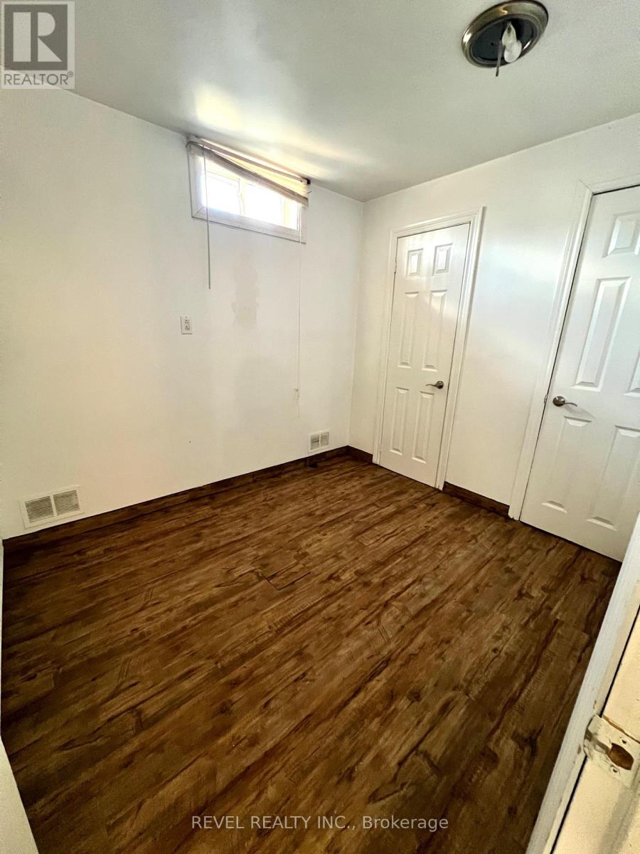 380 NORMAN STREET - Image 22