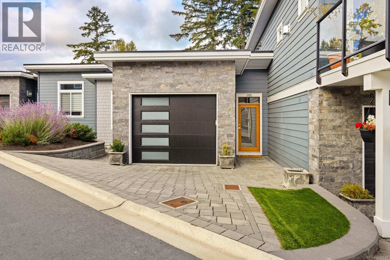 #105 4690 Caspian Pl - 2