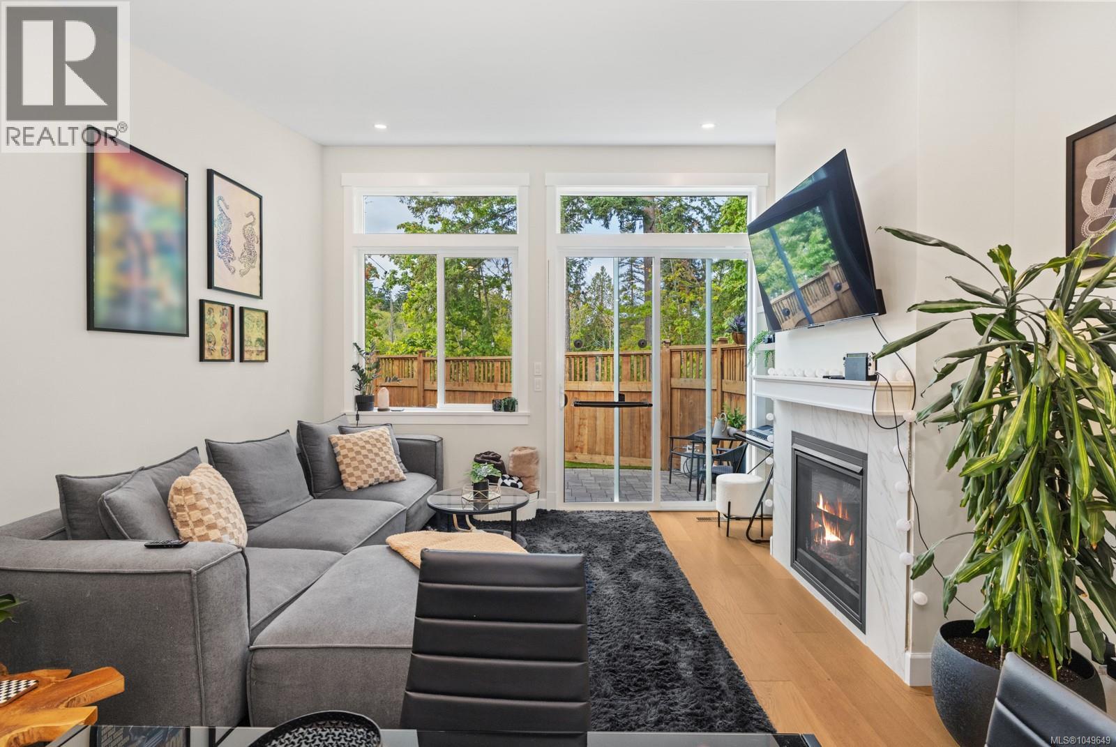#105 4690 Caspian Pl - 5