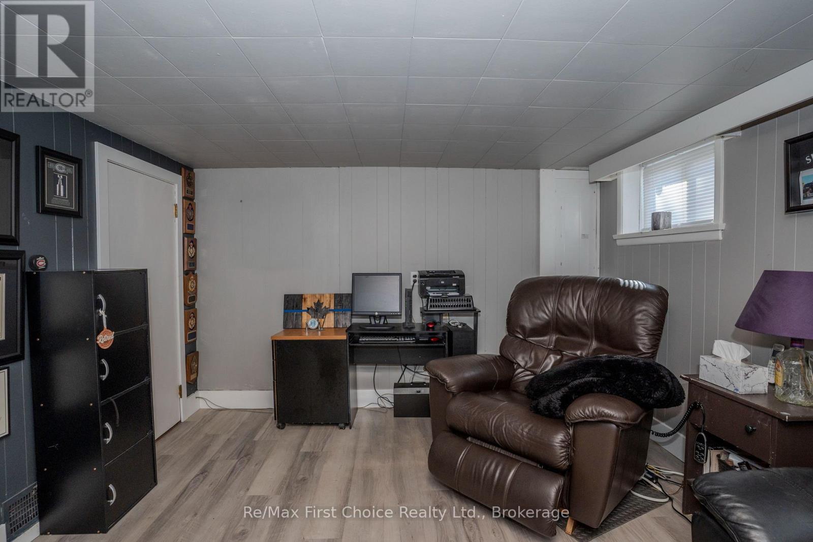 746 NORAH STREET S - 32
