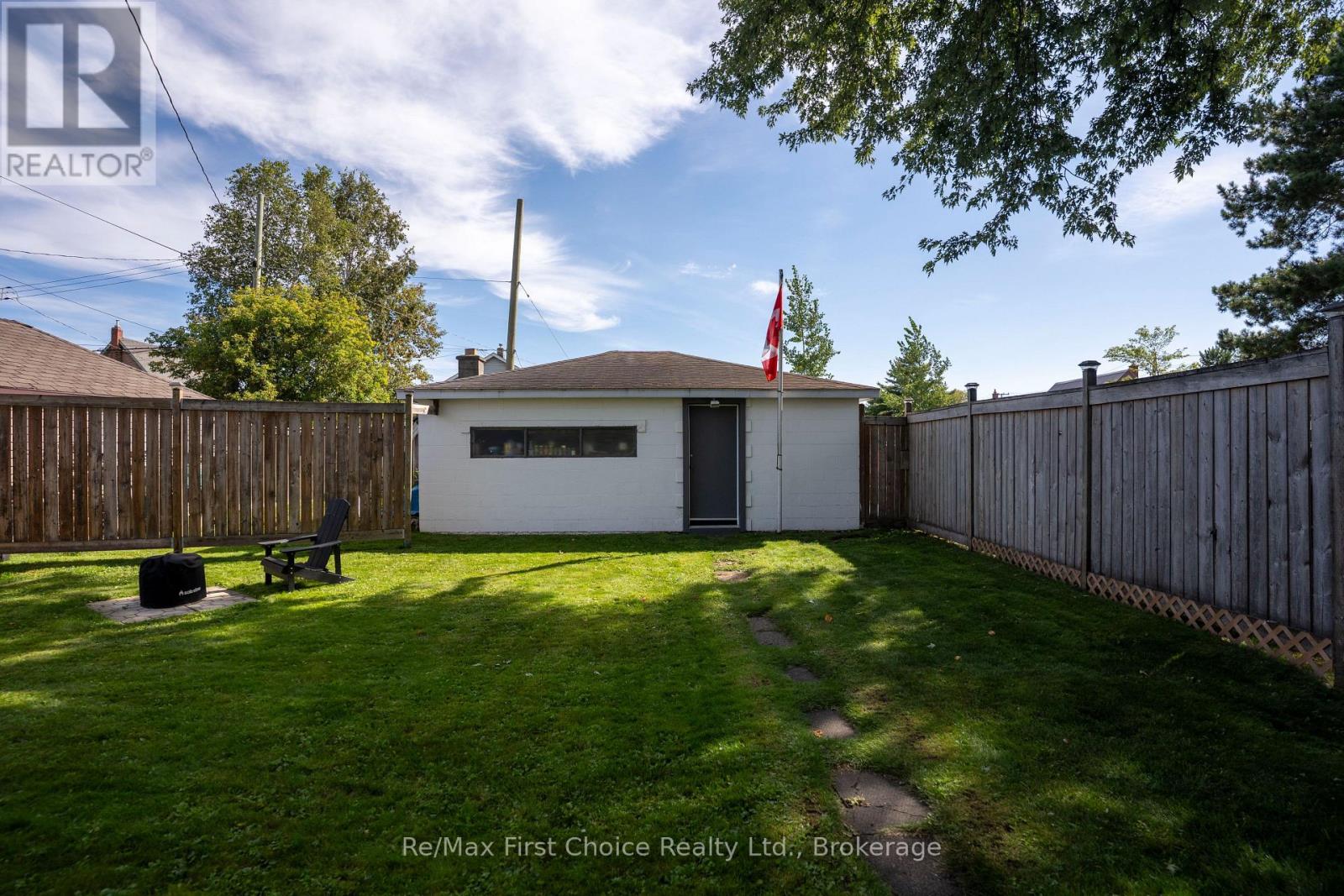 746 NORAH STREET S - 43