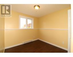 21 Palmerston Drive thumbnail 18