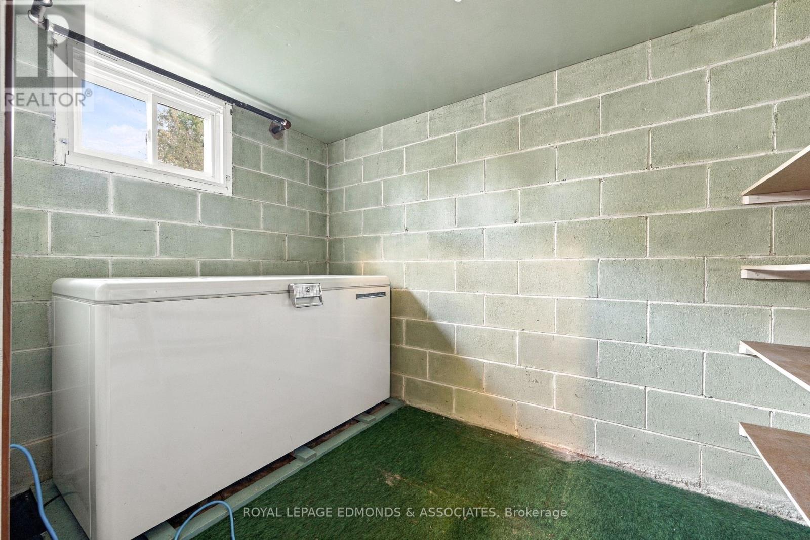 55 SELKIRK STREET - Image 31