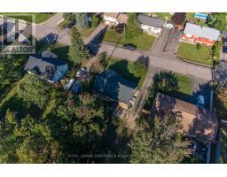 55 Selkirk Street, Petawawa, ON K8H1P3 Photo 37