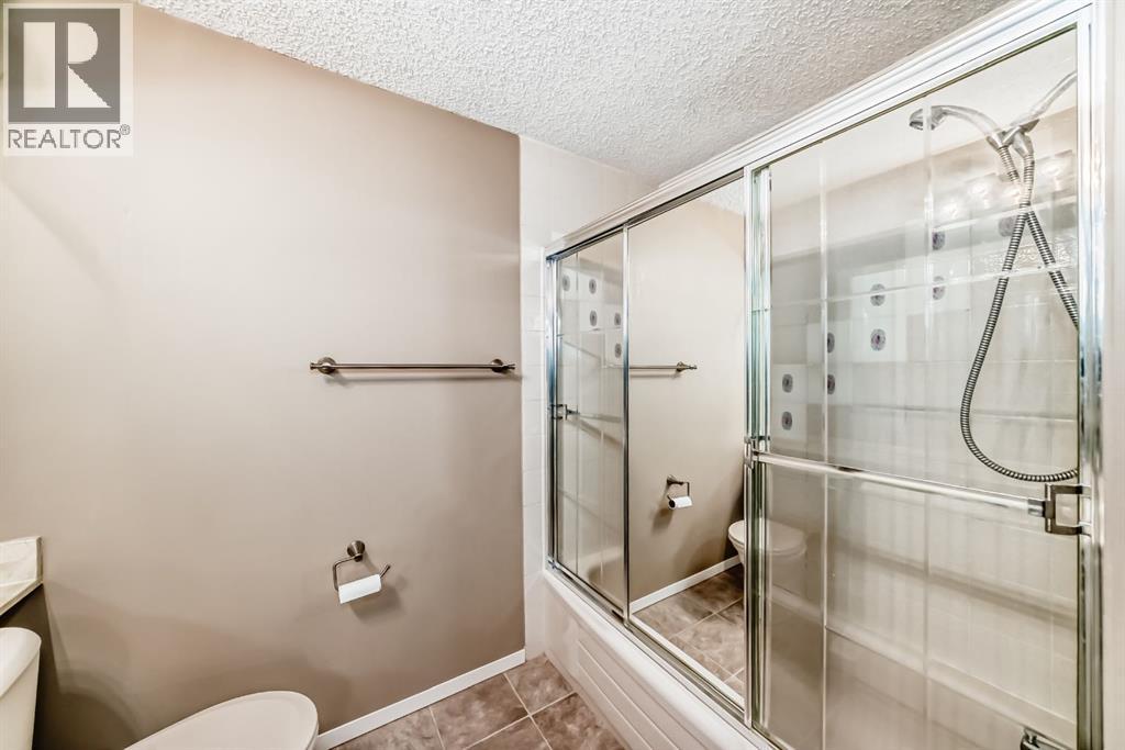 407 Point Mckay Garden NW - Image 23