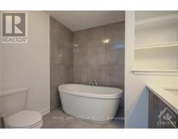 633 Rathburn Lane, Ottawa, ON K1T3W7 Photo 28
