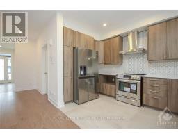 633 Rathburn Lane, Ottawa, ON K1T3W7 Photo 8
