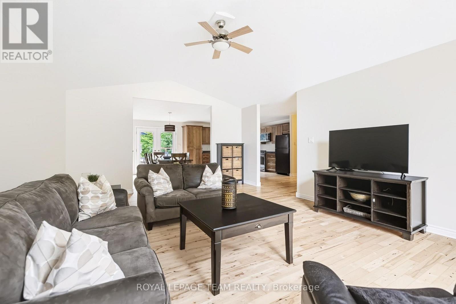 44 MEADOWGLEN CIRCLE, North Grenville — photo 9