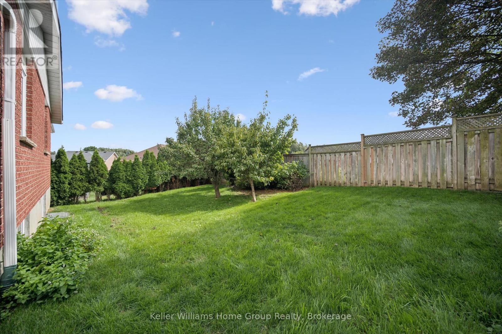 177 EASTFOREST TRAIL - Image 38
