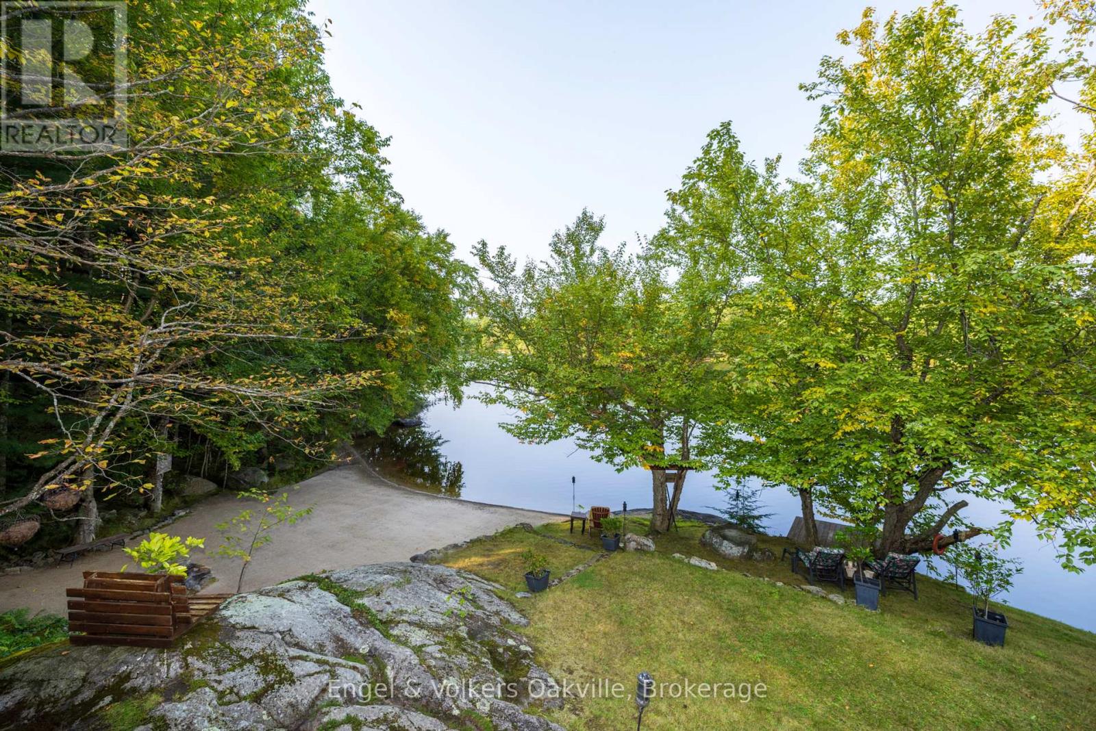 87 DAYEO DRIVE, Georgian Bay (Freeman) — photo 9