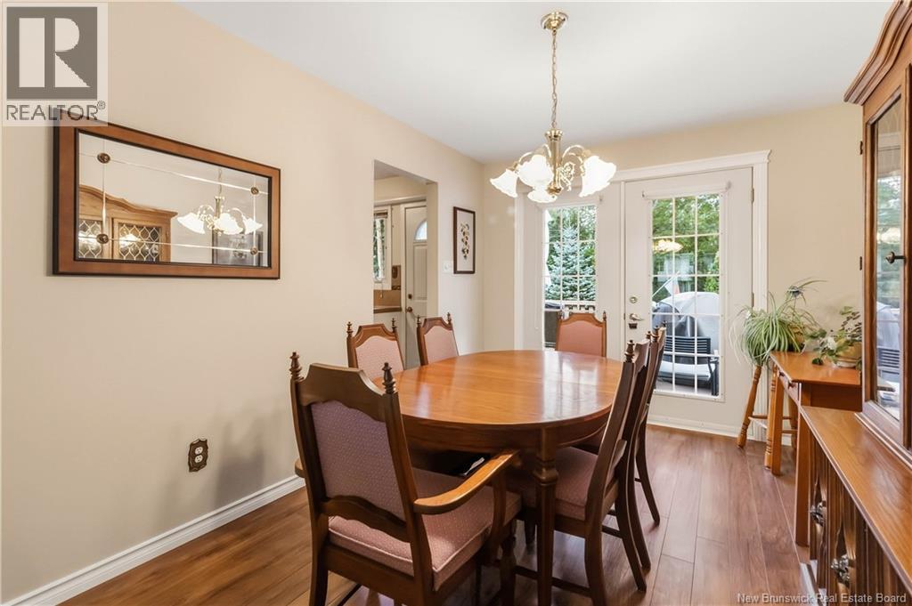 12 Chandler Crescent - 12
