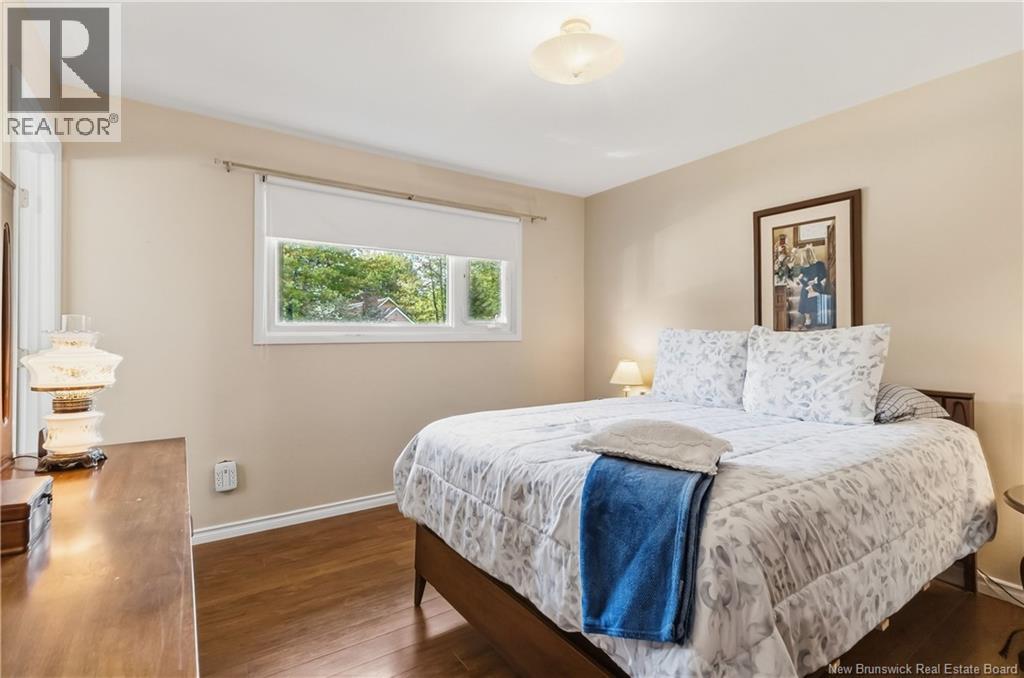 12 Chandler Crescent - 14