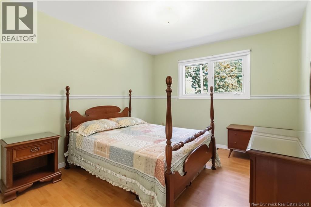 12 Chandler Crescent - Image 18