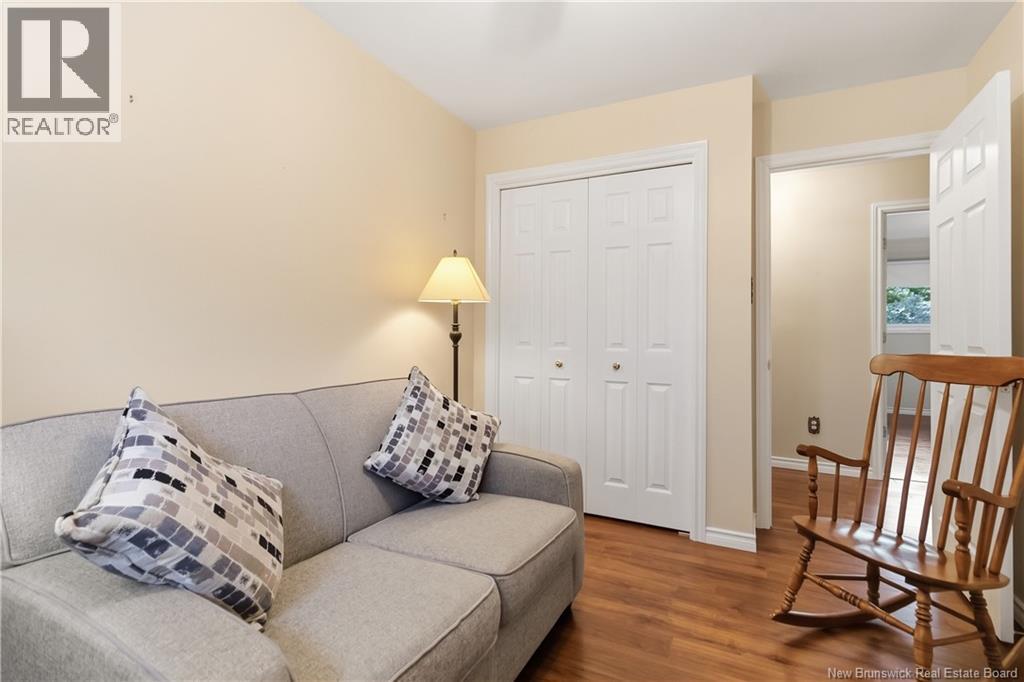 12 Chandler Crescent - 21