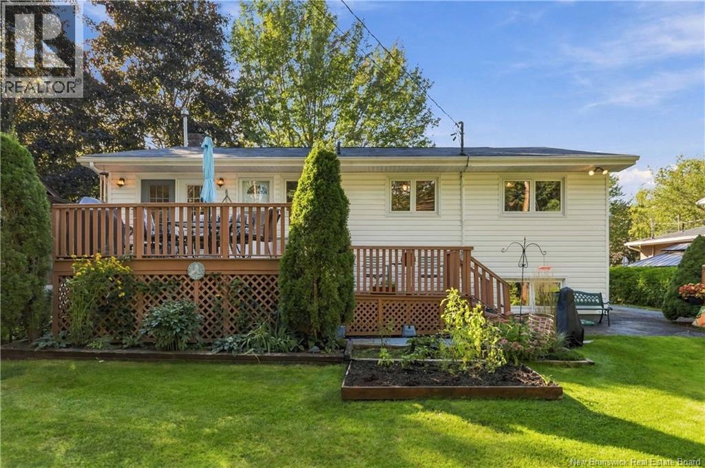12 Chandler Crescent, Moncton — photo 3