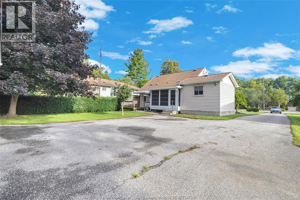 1262 REAUME ROAD - 10