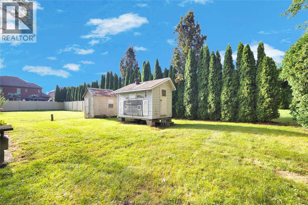 1262 REAUME ROAD - 11