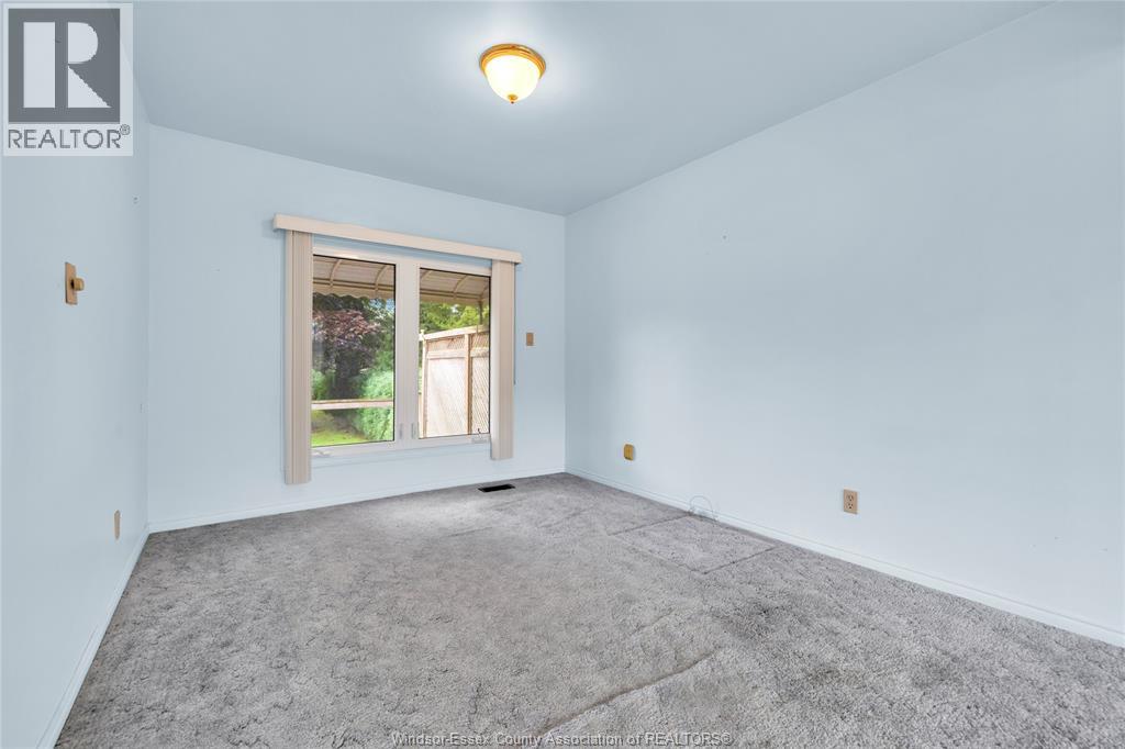 1262 REAUME ROAD - 18
