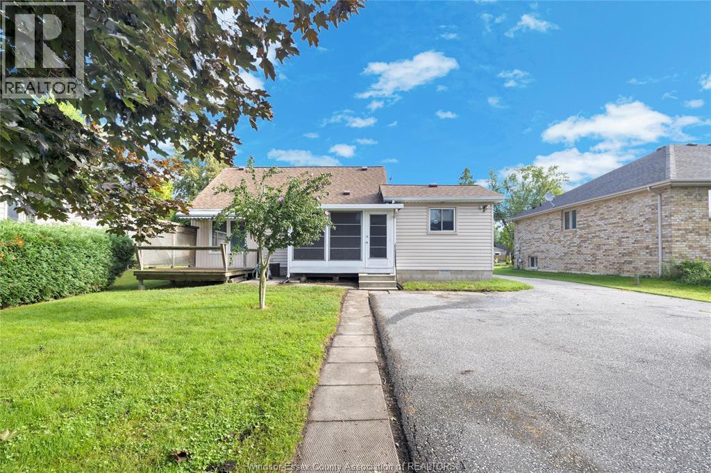 1262 REAUME ROAD - 9