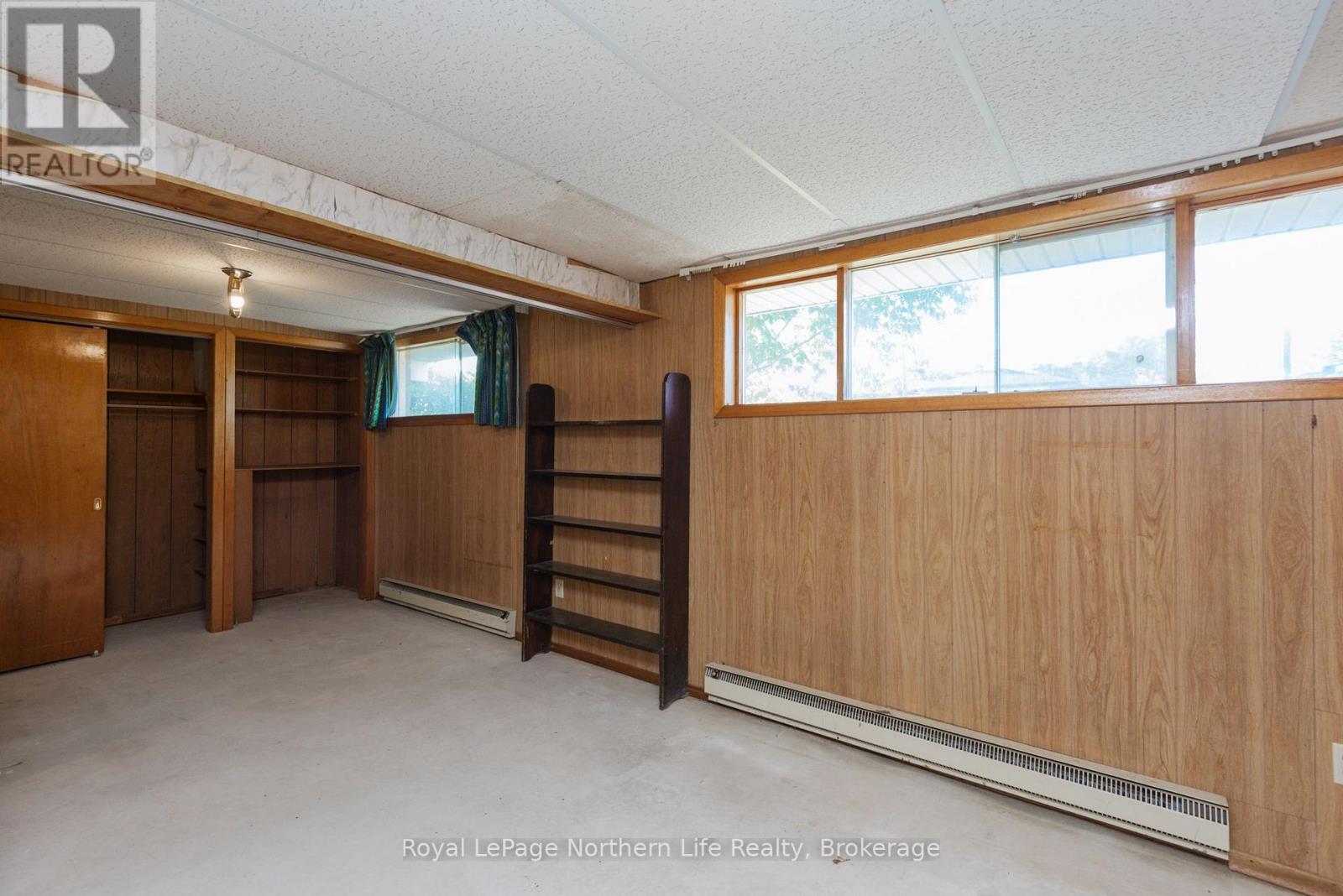 2043 MCKEOWN AVENUE - 43