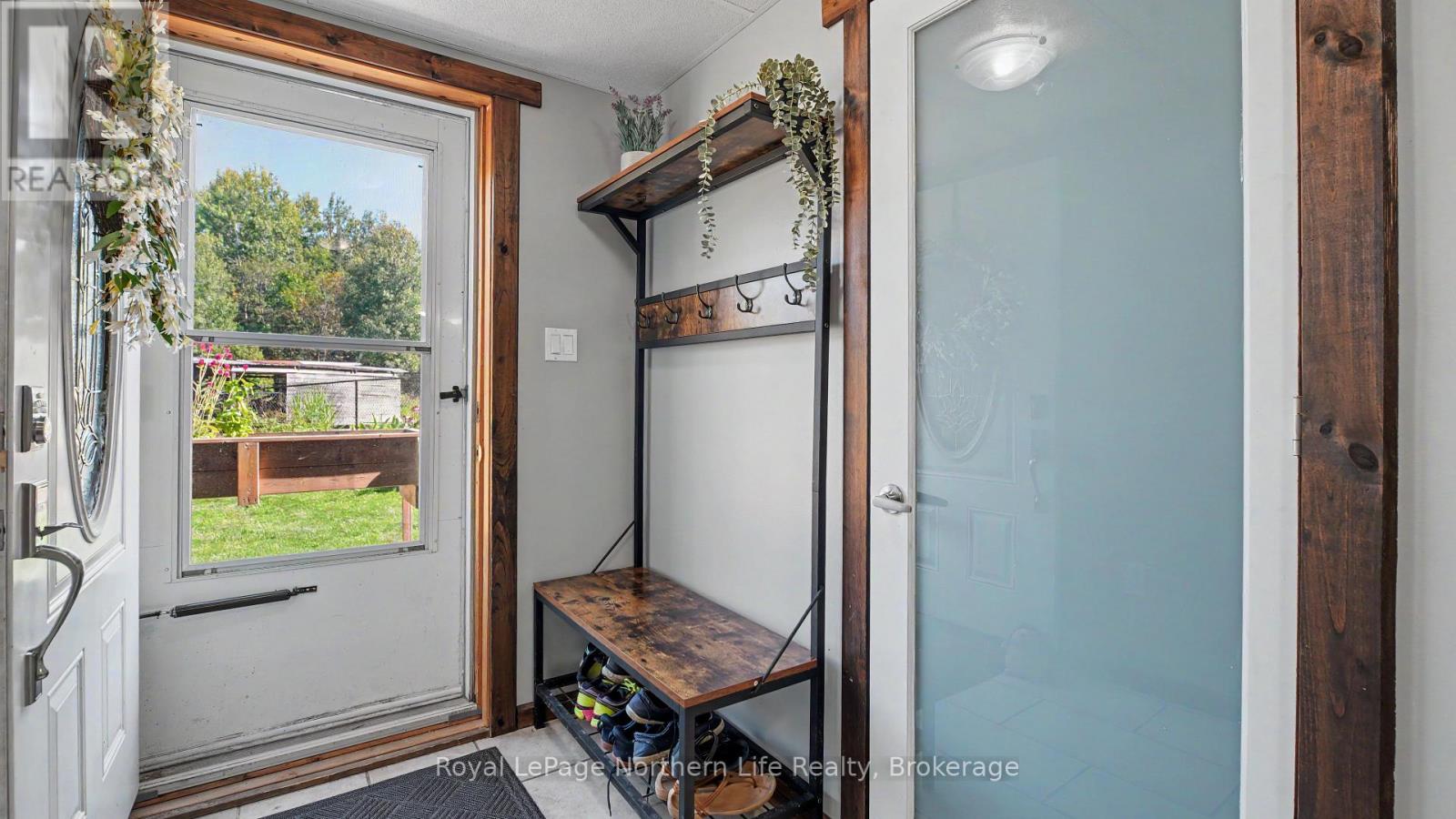 1909 HART ROAD - 30