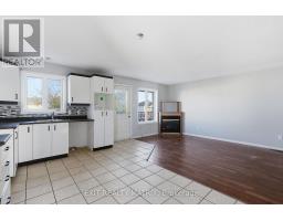 991 Jacynthe Street, Hawkesbury, ON K6A3W4 Photo 9