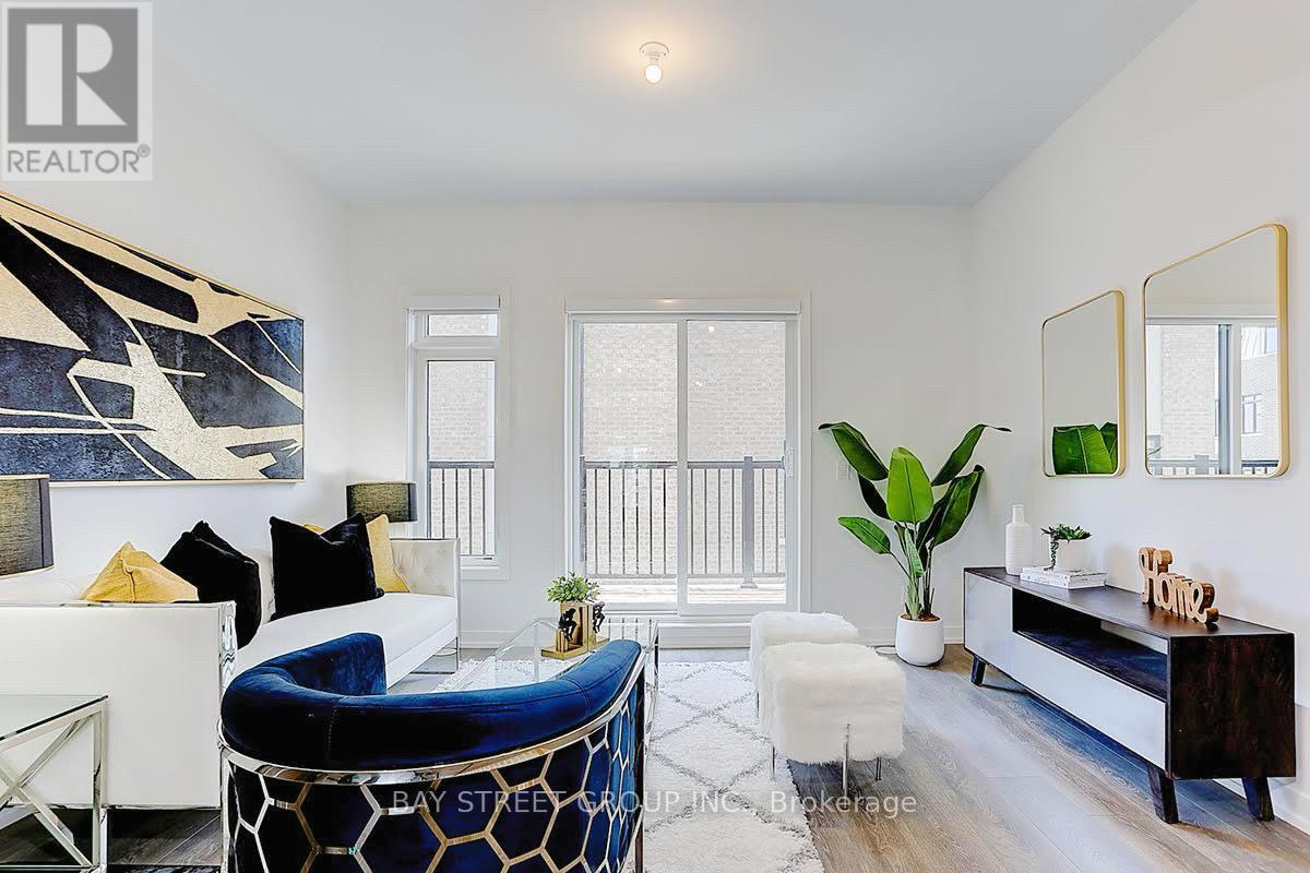76A TISDALE AVENUE, Toronto (Victoria Village) — photo 2